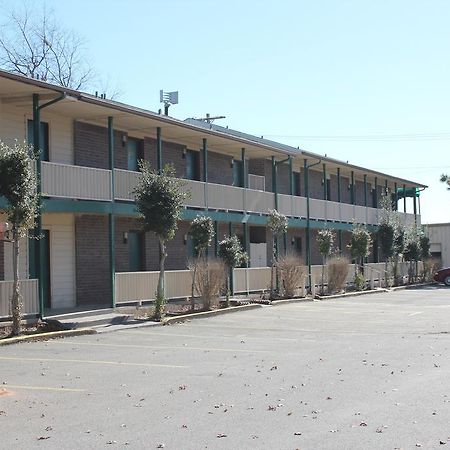 Tahlequah Oak Hill Inn And Suites מראה חיצוני תמונה