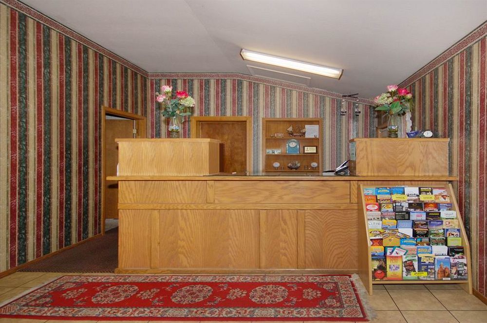 Tahlequah Oak Hill Inn And Suites מראה חיצוני תמונה